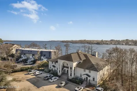 9 Gardner Pointe Drive Elizabeth City NC 27909