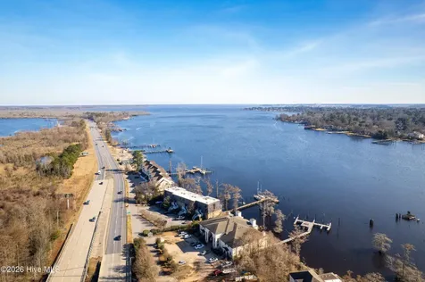 9 Gardner Pointe Drive Elizabeth City NC 27909
