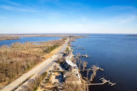 9 Gardner Pointe Drive Elizabeth City NC 27909