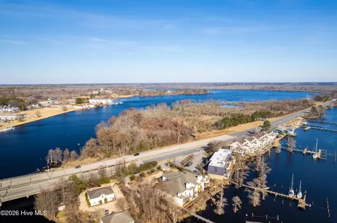 9 Gardner Pointe Drive Elizabeth City NC 27909