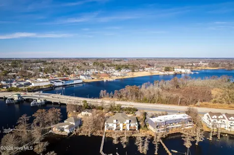 9 Gardner Pointe Drive Elizabeth City NC 27909