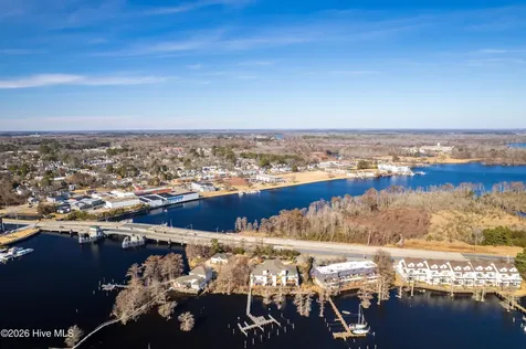 9 Gardner Pointe Drive Elizabeth City NC 27909