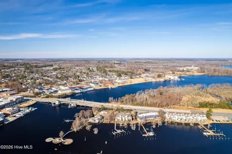 9 Gardner Pointe Drive Elizabeth City NC 27909