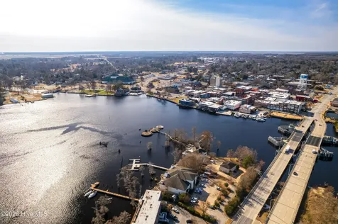 9 Gardner Pointe Drive Elizabeth City NC 27909