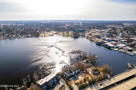 9 Gardner Pointe Drive Elizabeth City NC 27909