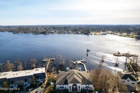 9 Gardner Pointe Drive Elizabeth City NC 27909