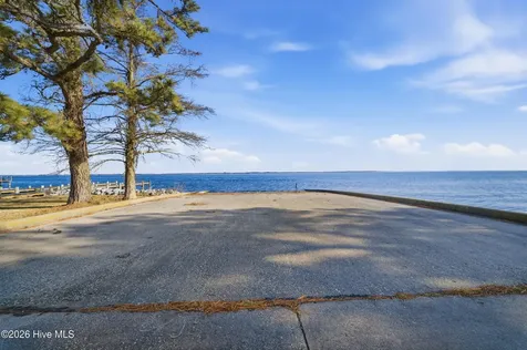375 Small Drive Elizabeth City NC 27909