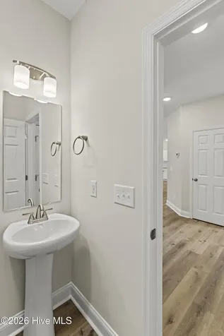 100 Rolling Water Lane Peletier NC 28584