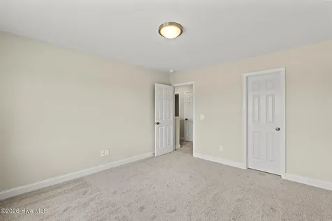 100 Rolling Water Lane Peletier NC 28584