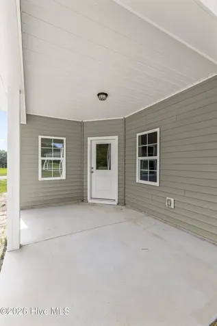 100 Rolling Water Lane Peletier NC 28584
