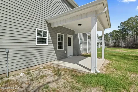 120 Rolling Water Lane Peletier NC 28584
