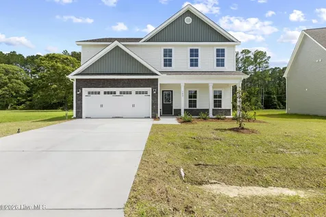 102 Rolling Water Lane Peletier NC 28584