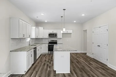 102 Rolling Water Lane Peletier NC 28584