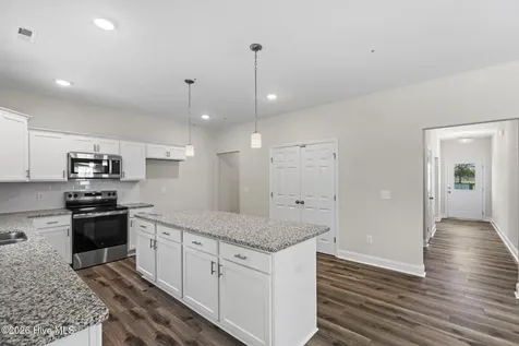 102 Rolling Water Lane Peletier NC 28584
