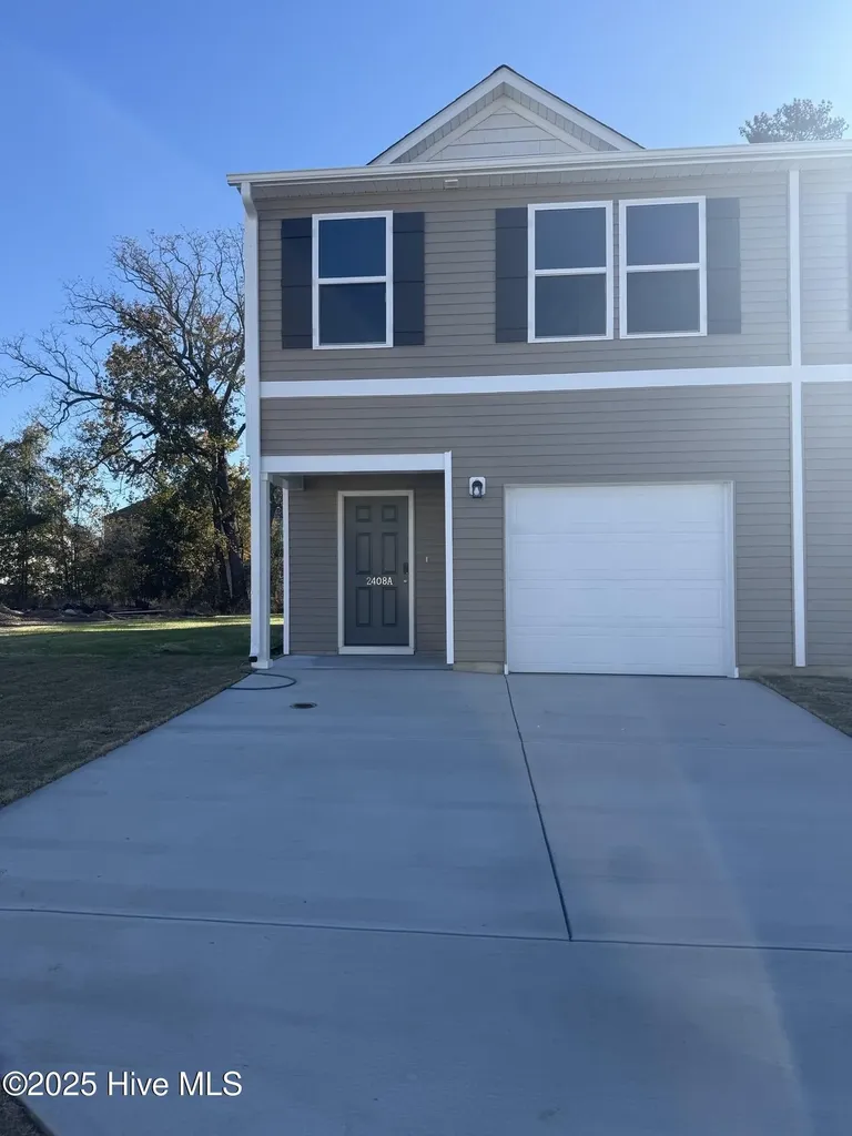 2433 B Brookville Drive Greenville NC 27834