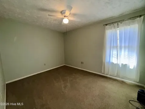 8041 Saint Andrews Drive Laurinburg NC 28352