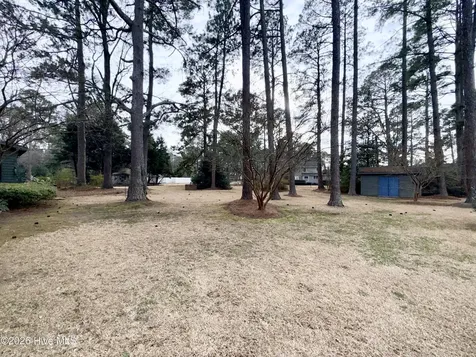 8041 Saint Andrews Drive Laurinburg NC 28352