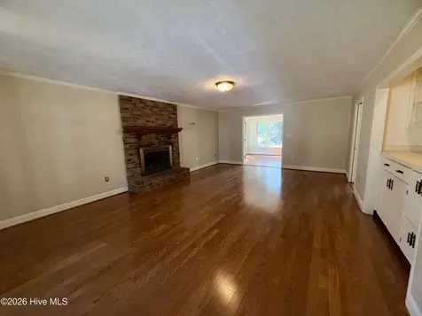 8041 Saint Andrews Drive Laurinburg NC 28352