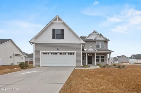59 W Barlowe West Avenue Hampstead NC 28443