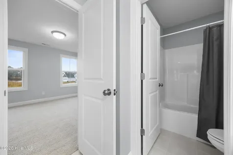 59 W Barlowe West Avenue Hampstead NC 28443