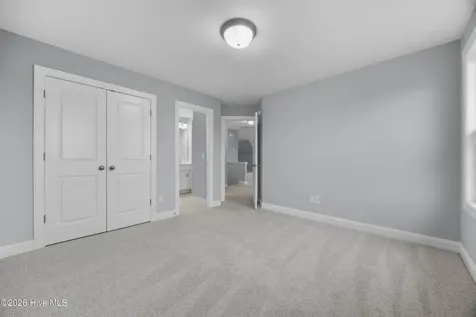 59 W Barlowe West Avenue Hampstead NC 28443