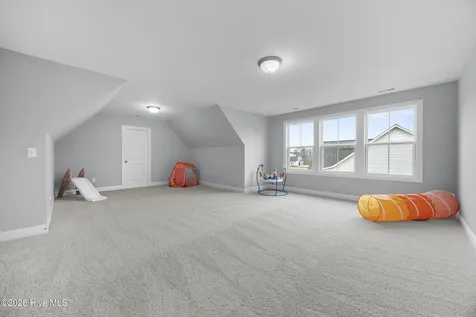 59 W Barlowe West Avenue Hampstead NC 28443