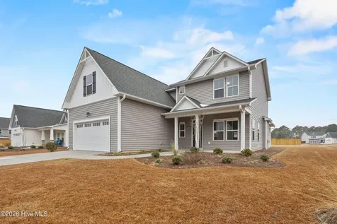 59 W Barlowe West Avenue Hampstead NC 28443