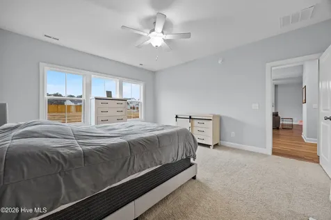 59 W Barlowe West Avenue Hampstead NC 28443