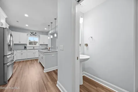 59 W Barlowe West Avenue Hampstead NC 28443