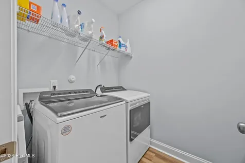 59 W Barlowe West Avenue Hampstead NC 28443