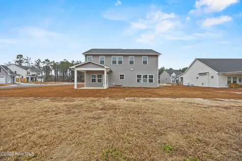 59 W Barlowe West Avenue Hampstead NC 28443