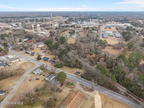 817 W Main Street Williamston NC 27892