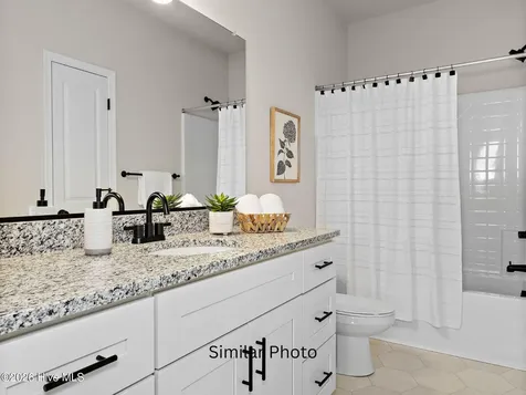 204 Strawberry Acres Drive Elizabeth City NC 27909