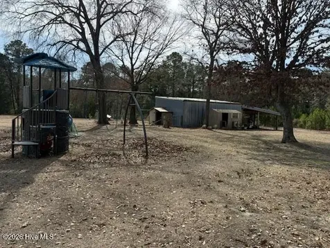 176 Old Fountain Road Richlands NC 28574