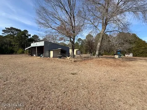 176 Old Fountain Road Richlands NC 28574