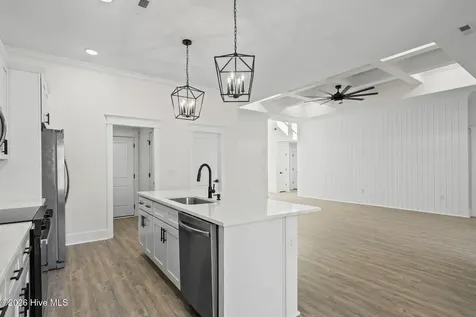 817 Boundary Line Drive SW Drive NW Calabash NC 28467