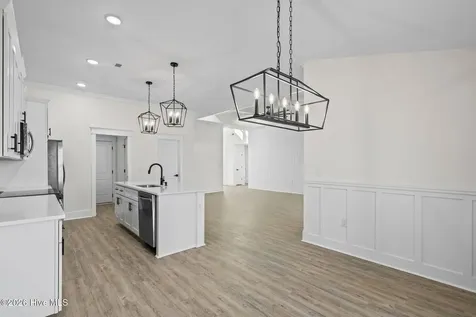 817 Boundary Line Drive SW Drive NW Calabash NC 28467