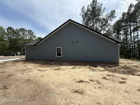 817 Boundary Line Drive SW Drive NW Calabash NC 28467