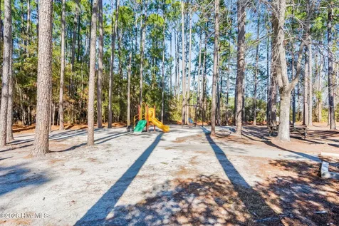 817 Boundary Line Drive SW Drive NW Calabash NC 28467
