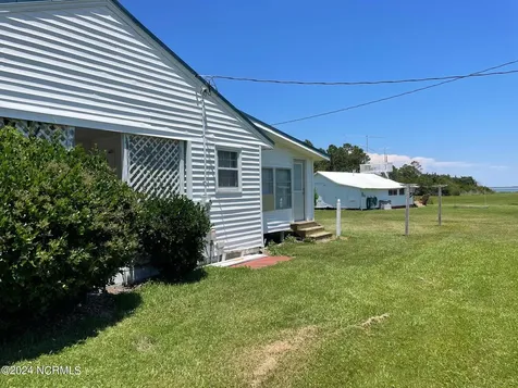 2604 Cedar Island Road Cedar Island NC 28520