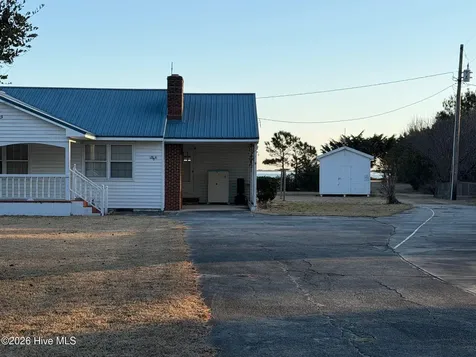 2604 Cedar Island Road Cedar Island NC 28520