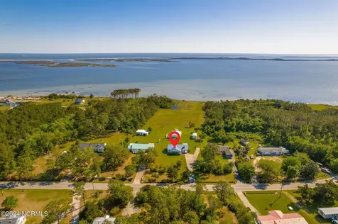 2604 Cedar Island Road Cedar Island NC 28520