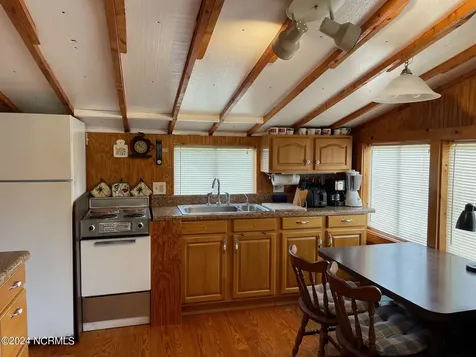 2604 Cedar Island Road Cedar Island NC 28520