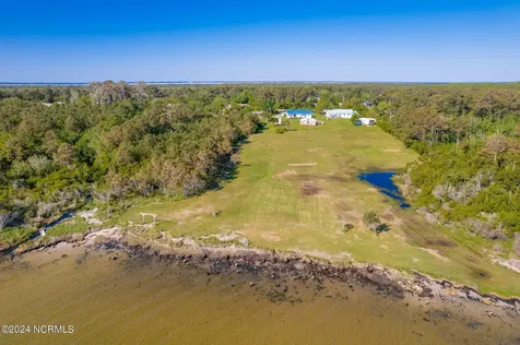 2604 Cedar Island Road Cedar Island NC 28520