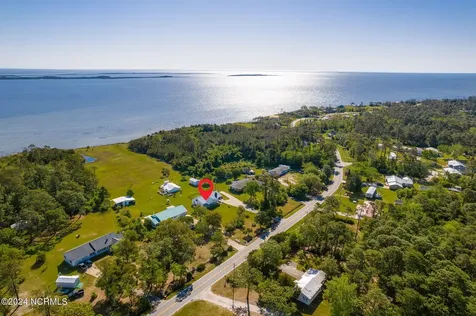 2604 Cedar Island Road Cedar Island NC 28520
