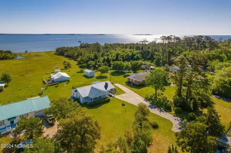 2604 Cedar Island Road Cedar Island NC 28520