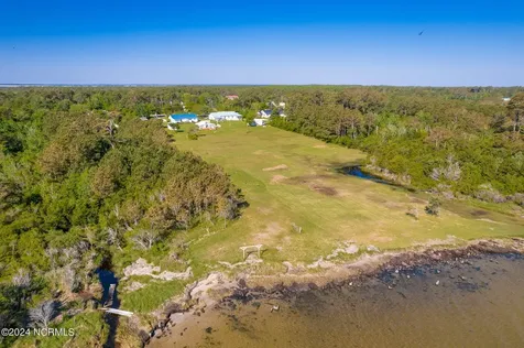 2604 Cedar Island Road Cedar Island NC 28520