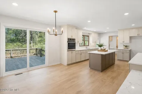 4601 Tall Tree Lane Wilmington NC 28409