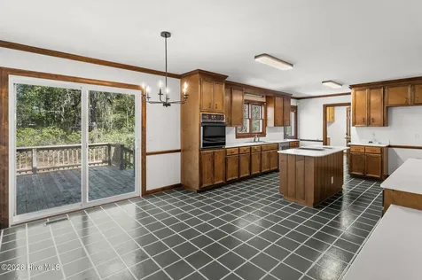 4601 Tall Tree Lane Wilmington NC 28409
