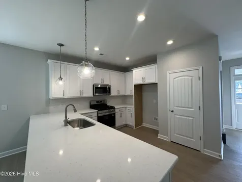 298 Rough Ridge Trail Aberdeen NC 28315